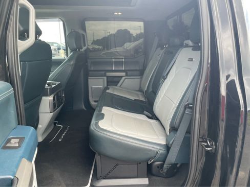 Used 2022 Ford F450 Limited w/ FX4 Off-Road Package image 33