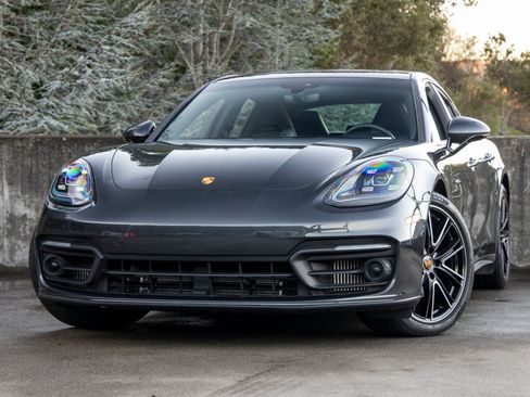 Certified 2023 Porsche Panamera image 1