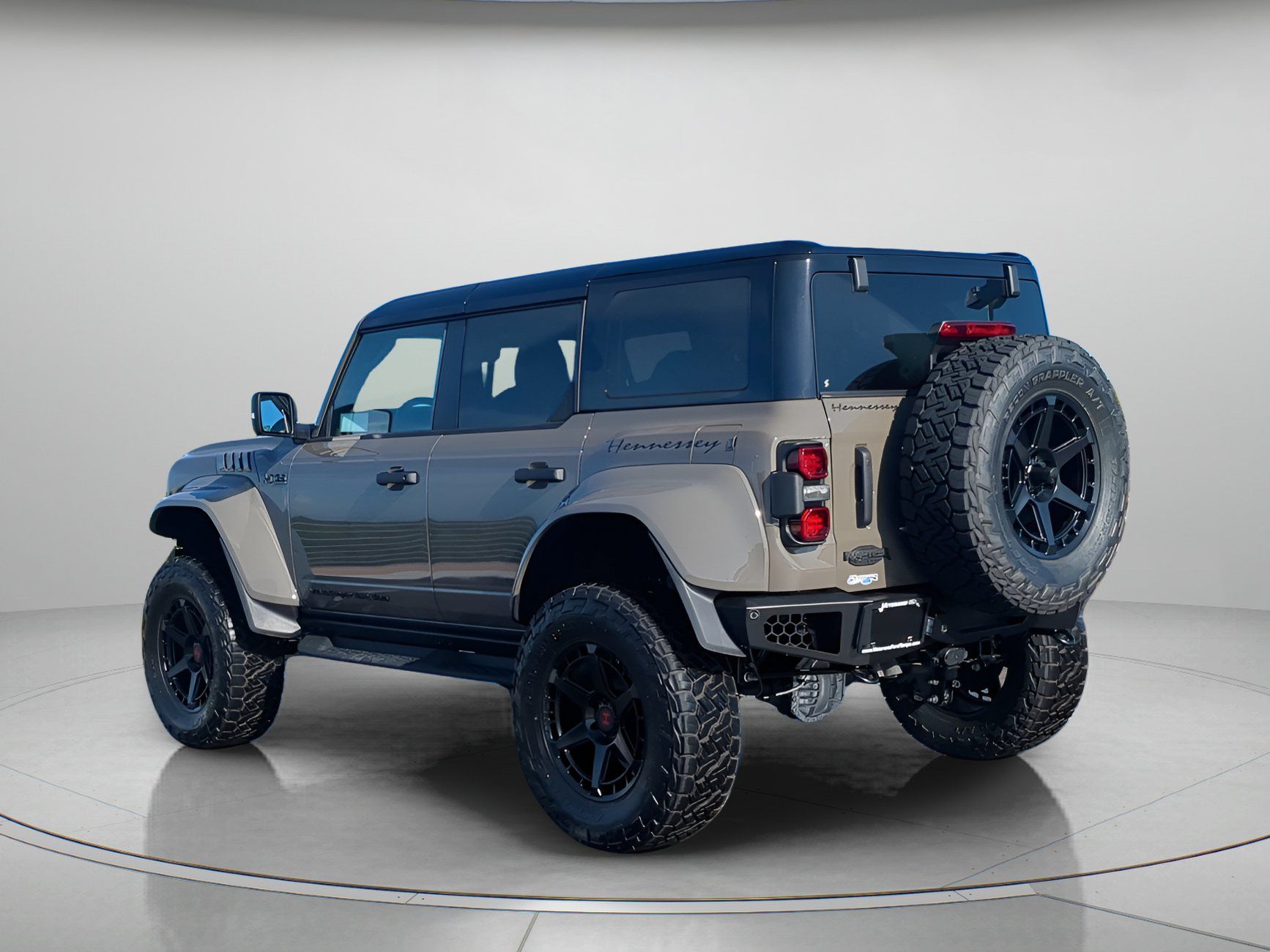 New 2026 Ford Bronco Raptor w/ Interior Carbon Fiber Pack AWD/4WD image 45