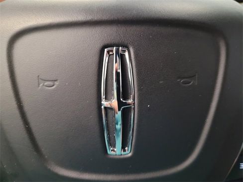 Used 2024 Lincoln Navigator Black Label image 30