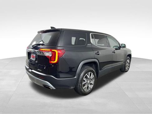 Used 2023 GMC Acadia SLE image 7
