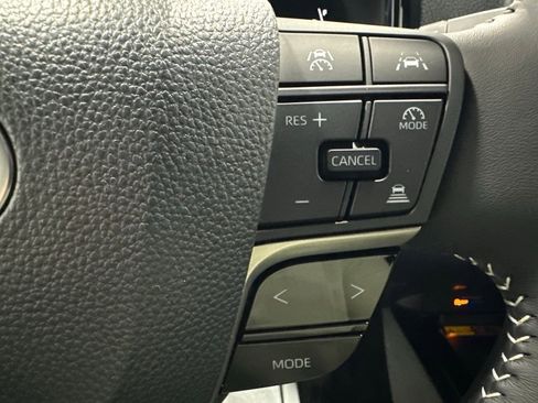 Used 2026 Toyota Camry SE FWD image 20