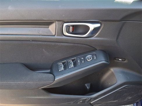 Certified 2022 Honda Civic Sport image 11