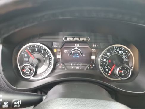 Used 2020 RAM 1500 Laramie RWD image 22