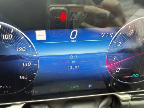 Used 2021 Mercedes-Benz S 580 4MATIC Sedan w/ AMG Line image 21