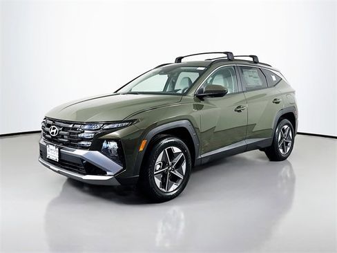 New 2026 Hyundai Tucson SEL image 2