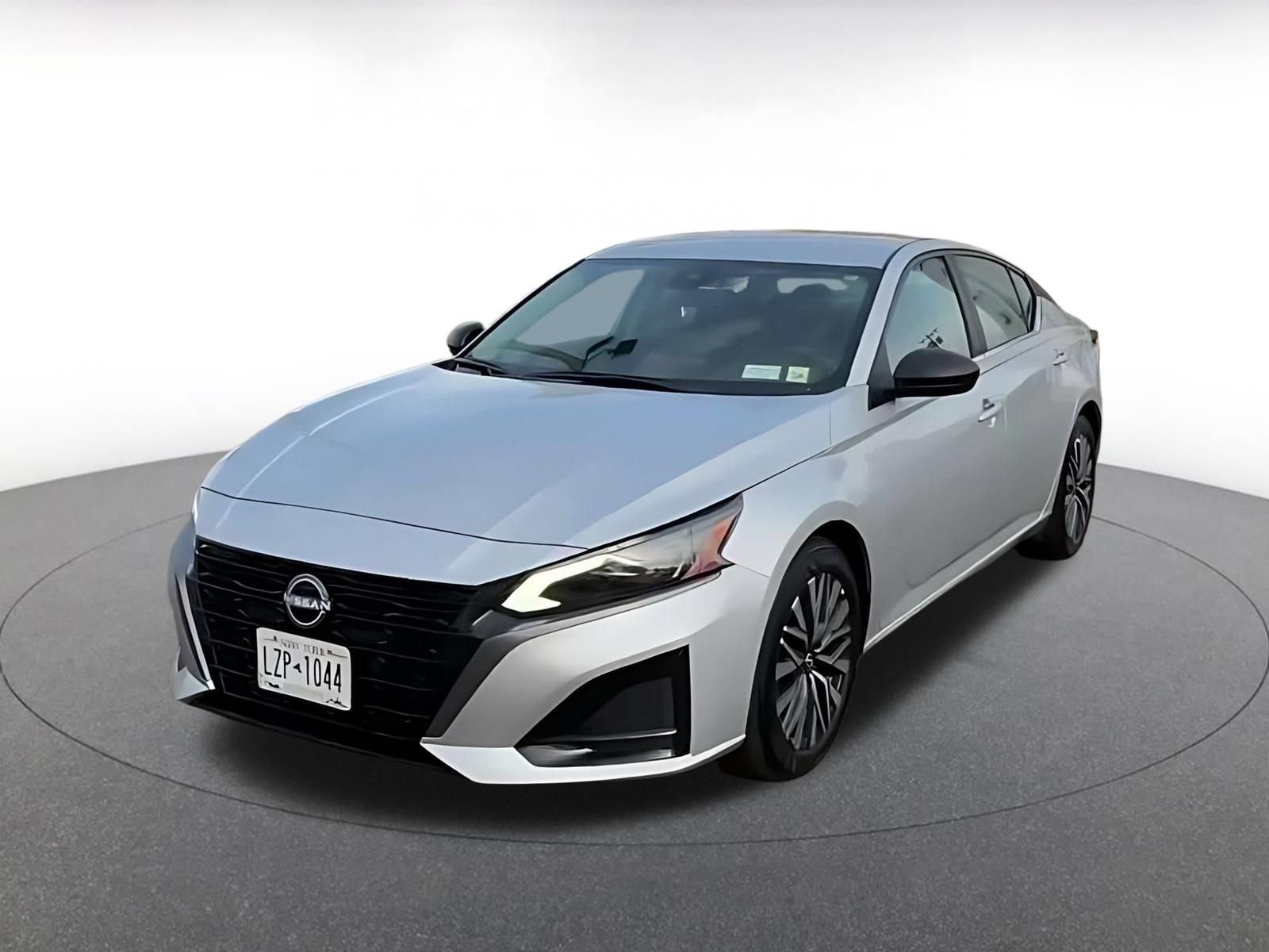 Used 2026 Nissan Altima 2.5 SV FWD image 6