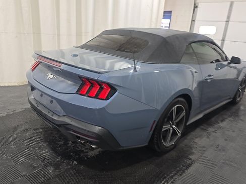 Used 2025 Ford Mustang Premium RWD image 4