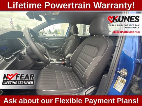 Used 2024 Volkswagen Jetta Sport FWD image 12