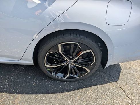 New 2026 Nissan Altima 2.5 SR FWD image 23