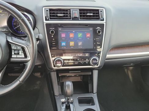 Used 2018 Subaru Outback 2.5i Limited AWD/4WD image 30