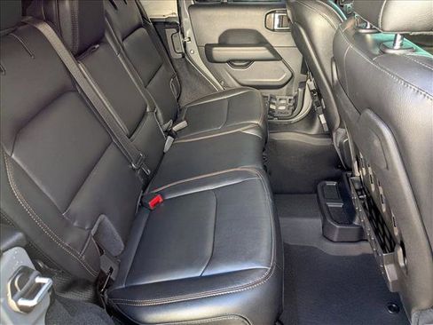 Used 2021 Jeep Wrangler Unlimited Rubicon image 20