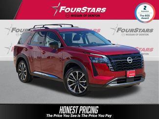 New 2026 Nissan Pathfinder Platinum w/ Accent Package FWD video 1
