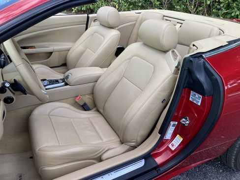 Used 2014 Jaguar XK Convertible image 15