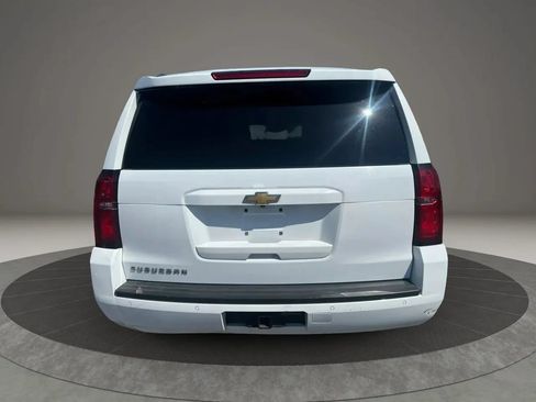 Used 2019 Chevrolet Suburban LT AWD/4WD image 6