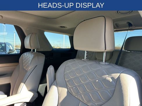 Used 2021 Hyundai Palisade Limited image 11