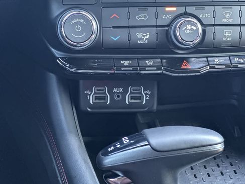 Certified 2025 Dodge Durango R/T AWD/4WD image 27