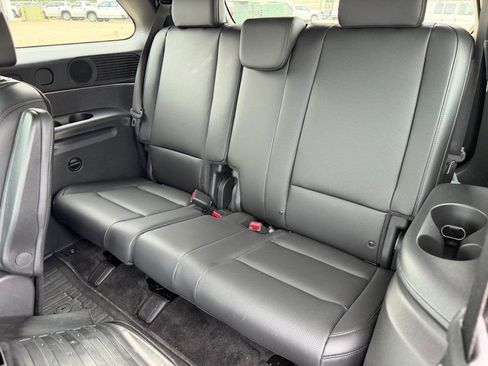Used 2026 Hyundai Palisade Calligraphy image 8