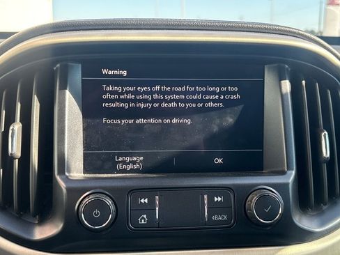 Used 2021 GMC Canyon Denali image 11