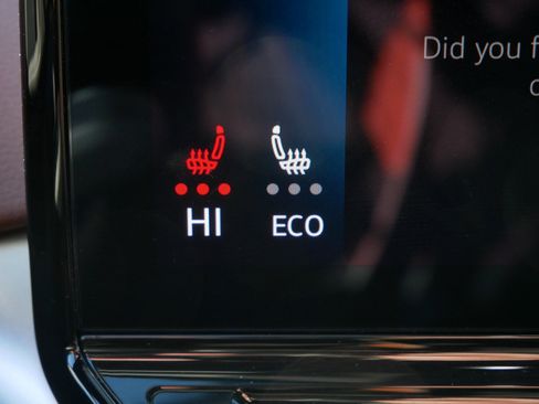 Used 2021 Volkswagen ID.4 Pro S image 29