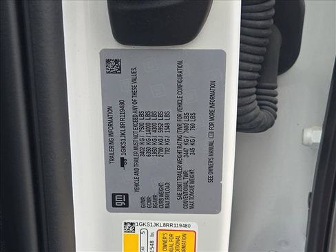 Used 2024 GMC Yukon XL Denali RWD image 23