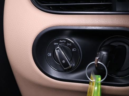 Used 2019 Porsche Macan image 28