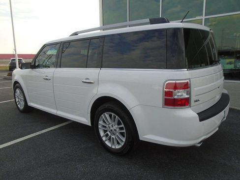 Used 2018 Ford Flex SEL w/ Equipment Group 202A image 6