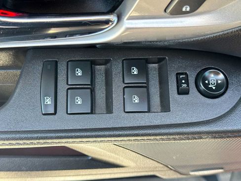 Used 2016 GMC Terrain SLT w/ Open Road Package FWD image 16
