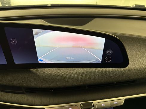 Used 2023 Lucid Air Pure RWD image 24