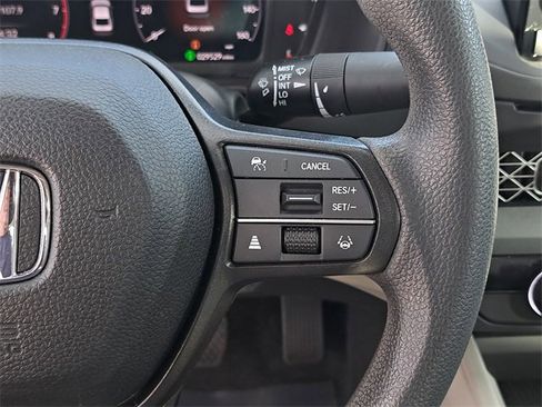 Certified 2023 Honda Accord LX image 23