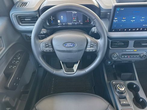 Used 2025 Ford Maverick Lariat w/ Black Appearance Package AWD/4WD image 13