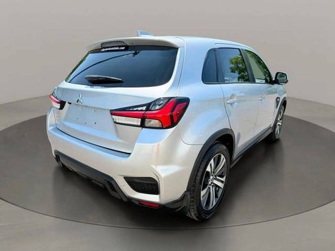 Used 2022 Mitsubishi Outlander Sport ES FWD image 6