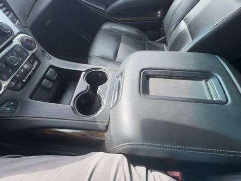 Used 2016 Chevrolet Suburban LT AWD/4WD image 26