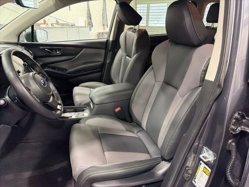 Used 2024 Subaru Ascent Onyx Edition image 11
