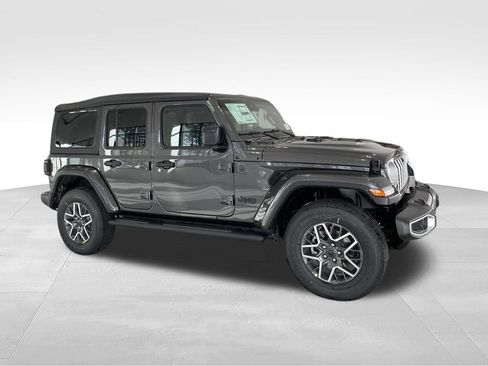 New 2025 Jeep Wrangler Unlimited Sahara w/ Technology Group AWD/4WD image 2