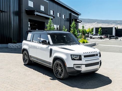 Used 2024 Land Rover Defender 110 S AWD/4WD image 7
