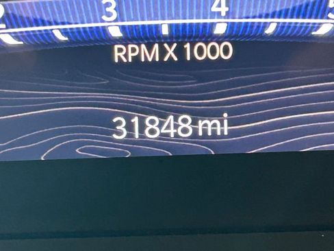 Used 2023 Jeep Grand Cherokee Limited image 23