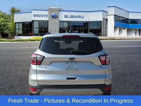 Used 2018 Ford Escape SE AWD/4WD image 4