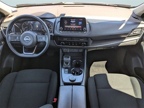 Used 2023 Nissan Rogue S image 19