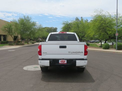 Used 2017 Toyota Tundra Platinum AWD/4WD image 12