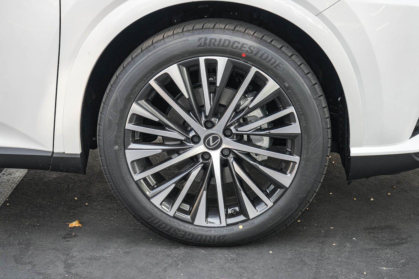 New 2026 Lexus RX 350 Premium Plus w/ Accessory Package (K3) FWD image 10