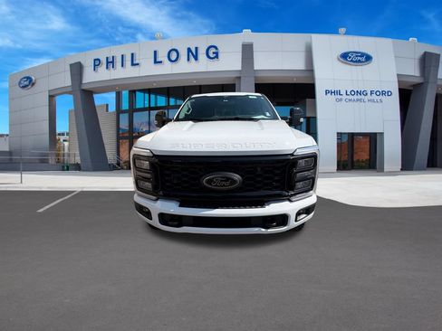 Used 2025 Ford F250 Lariat w/ Tremor Off-Road Package AWD/4WD image 9