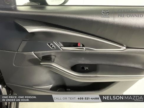 Certified 2025 MAZDA CX-30 AWD 2.5 S w/ Preferred Package image 20