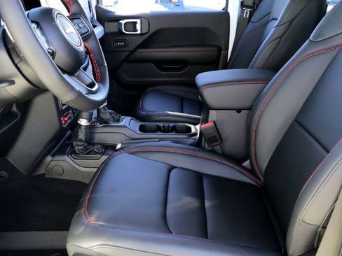 New 2026 Jeep Wrangler Unlimited Rubicon 392 image 9