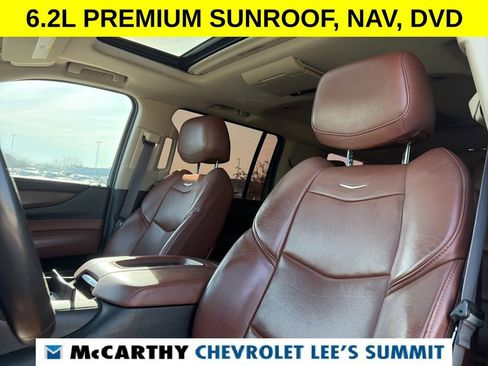 Used 2015 Cadillac Escalade ESV Premium image 62