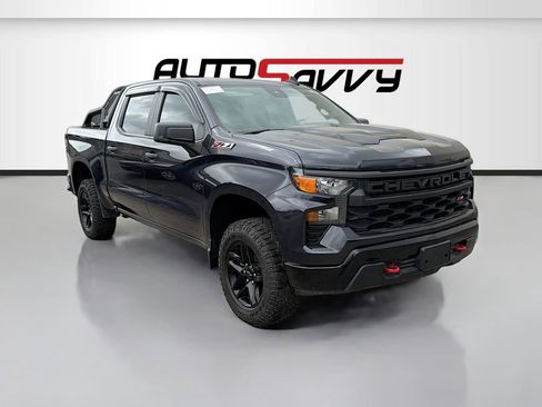 Used 2022 Chevrolet Silverado 1500 Custom Trail Boss AWD/4WD image 1