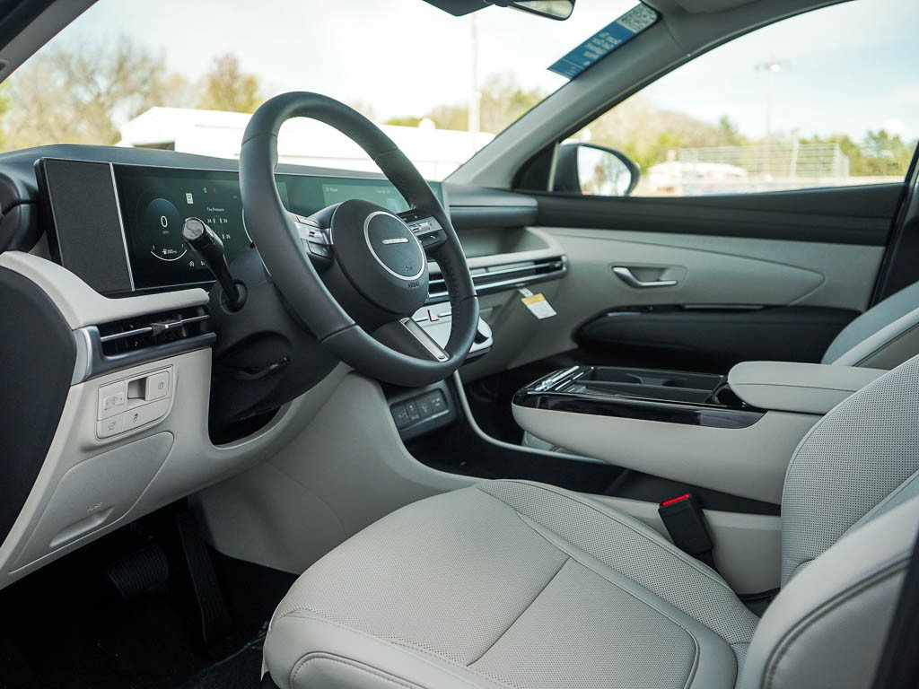 New 2026 Hyundai Tucson Limited AWD/4WD image 18