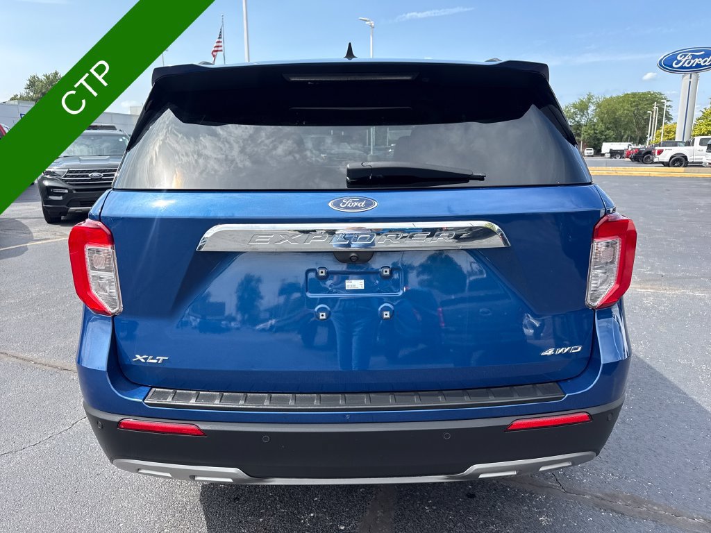 Used 2023 Ford Explorer XLT w/ Equipment Group 202A AWD/4WD image 7