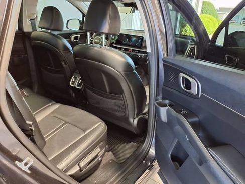 Used 2025 Kia Sorento S w/ Panoramic Sunroof Package AWD/4WD image 27