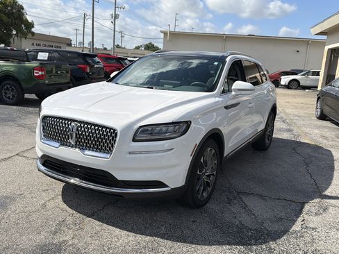 Used 2022 Lincoln Nautilus Reserve FWD image 8